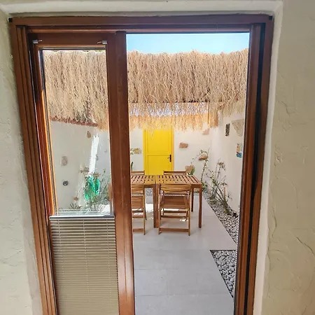 빌라 Anesis Evi - Milozrooms